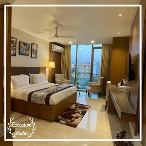 Saltstayz Executive Studio Aparthotel Gurgaon